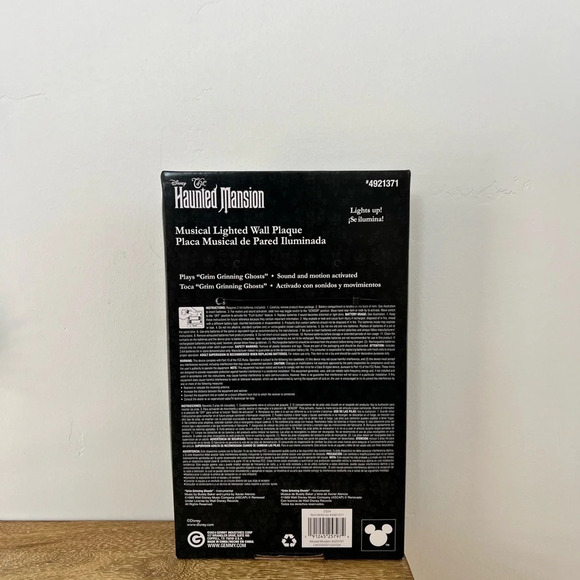 New Disney Haunted Mansion Logo Magical Light up Wall Plaque Halloween M… - Picture 7 of 7